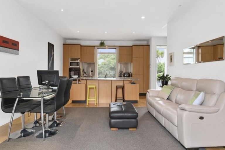 Photo of property in 6 Cheltenham Street, Merivale, Christchurch, 8014