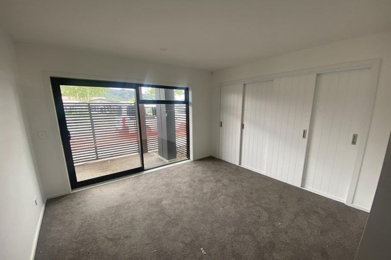 Photo of property in 18a King Street, Upper Hutt Central, Upper Hutt, 5018