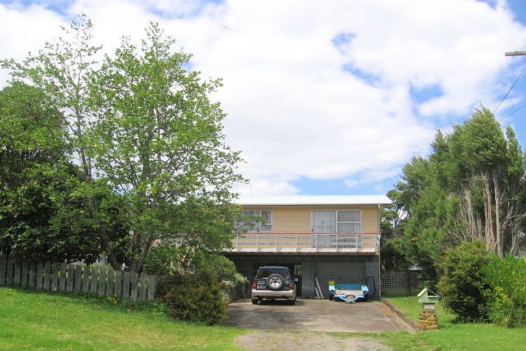 Photo of property in 70 The Crescent, Waihi Beach, 3611