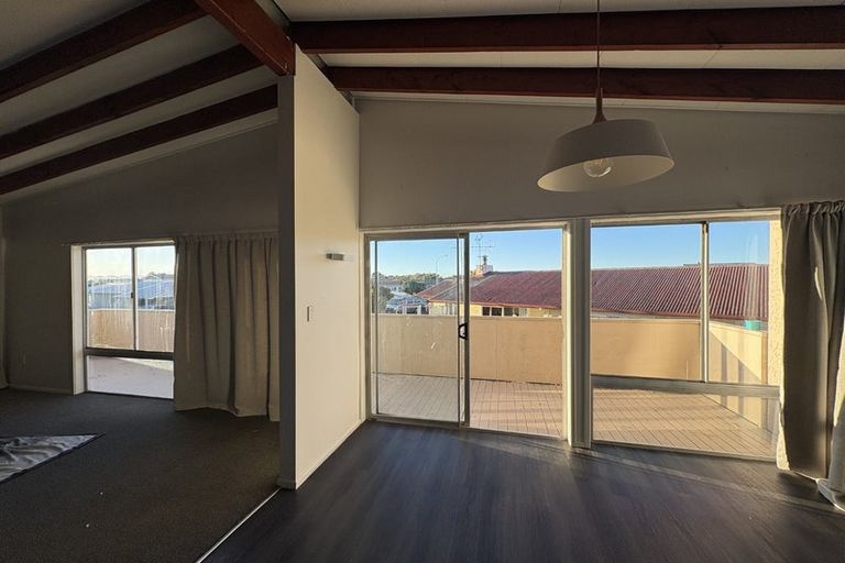 Photo of property in 25 Otterson Street, Tahunanui, Nelson, 7011