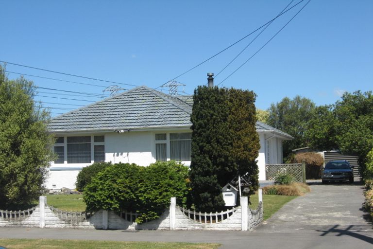 Photo of property in 16 Mooray Avenue, Bishopdale, Christchurch, 8053