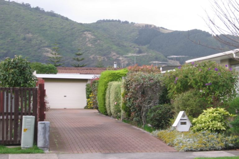 Photo of property in 88b Rimu Street, Waikanae, 5036