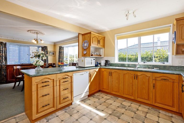 Photo of property in 16 Moana Street, Rosedale, Invercargill, 9810