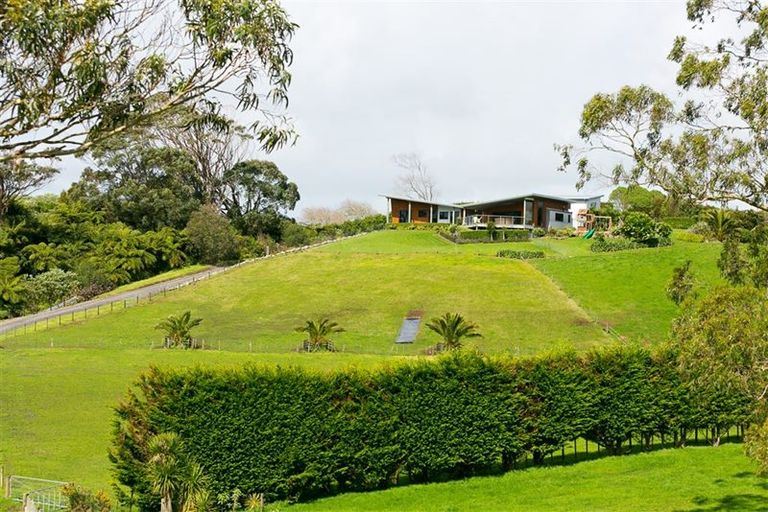 Photo of property in 1408b Devon Road, Brixton, Waitara, 4382