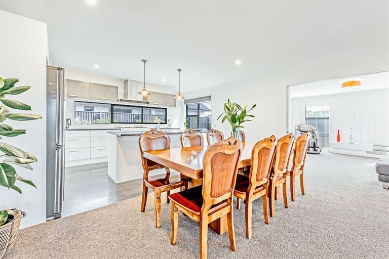 Photo of property in 21 Coachmans Road, Prebbleton, 7604