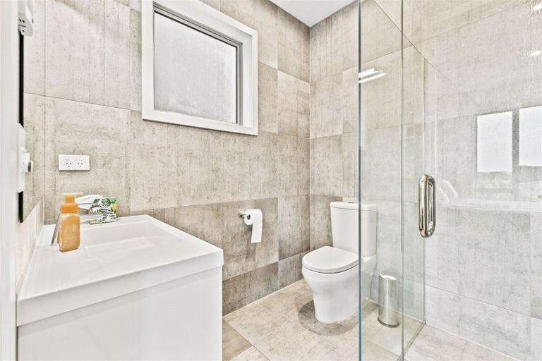 Photo of property in 6 Catalina Bay Drive, Hobsonville, Auckland, 0616