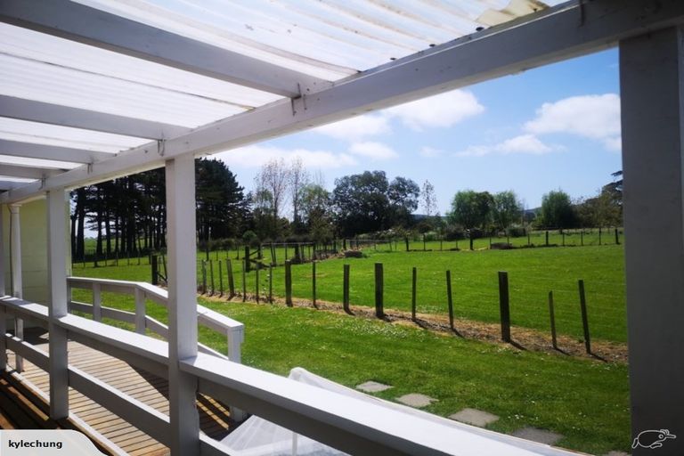 Photo of property in 14 Okahukura Road, Tapora, Wellsford, 0977