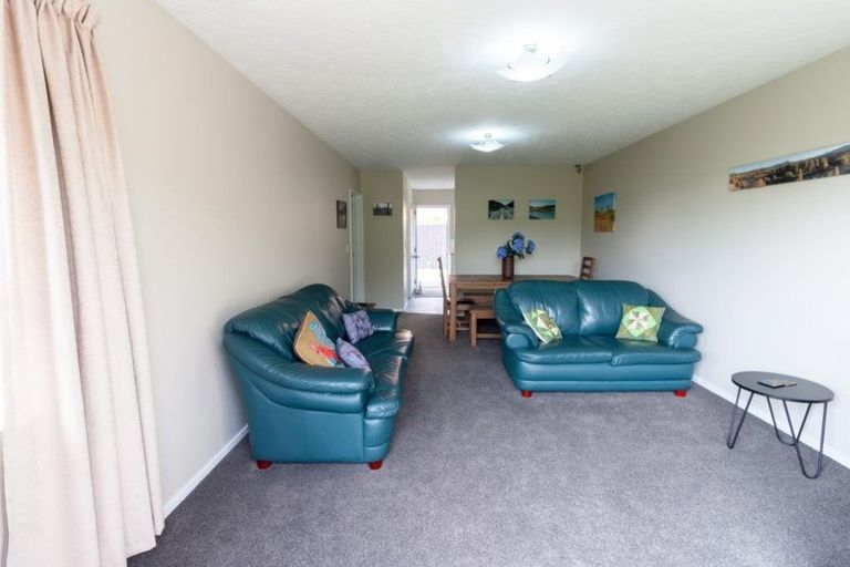 Photo of property in 2/16 Peverel Street, Riccarton, Christchurch, 8011