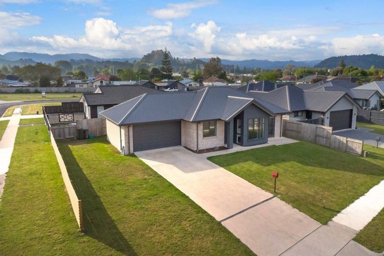 Photo of property in 11 Tiwhatiwha Crescent, Kawerau, 3127