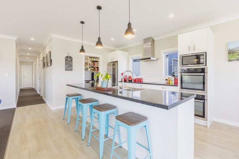 Photo of property in 403 Racecourse Road, Waipukurau, 4282