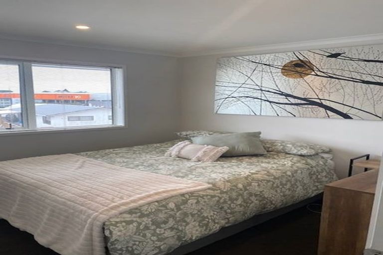 Photo of property in 11a Rishworth Avenue, Stanmore Bay, Whangaparaoa, 0932