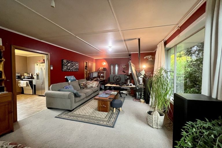 Photo of property in 395 Centre Street, Rockdale, Invercargill, 9812