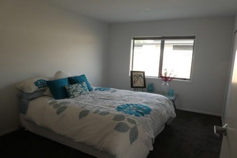 Photo of property in 17 Regent Street, Lower Shotover, Queenstown, 9304