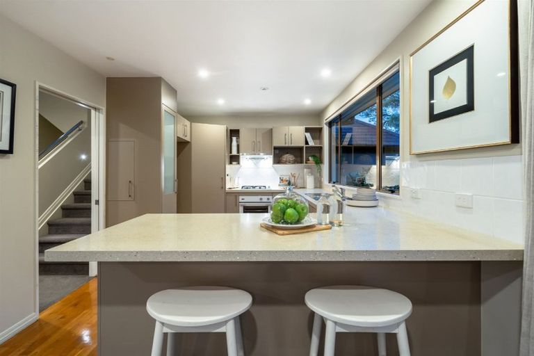 Photo of property in 2/35a Hart Road, Hauraki, Auckland, 0622