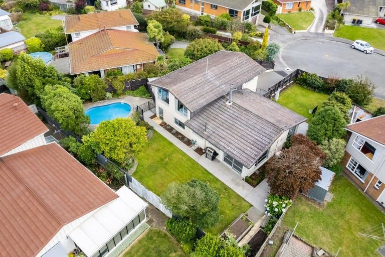 Photo of property in 5 Beaumaris Place, Sockburn, Christchurch, 8042