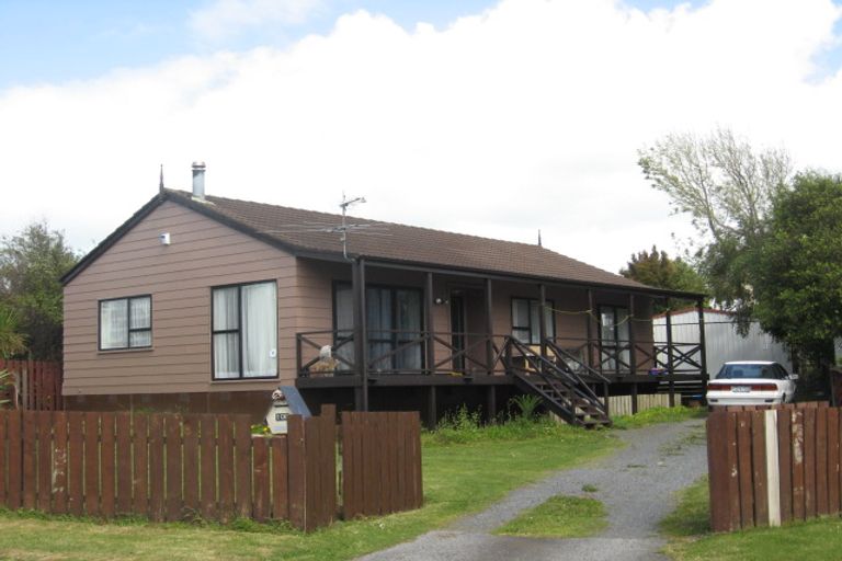 Photo of property in 108 Burundi Avenue, Clendon Park, Auckland, 2103