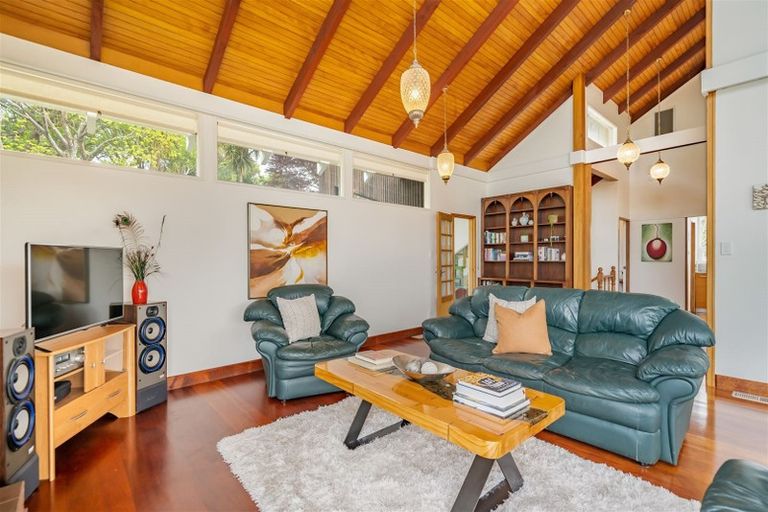 Photo of property in 19a Wairere Road, Belmont, Lower Hutt, 5010