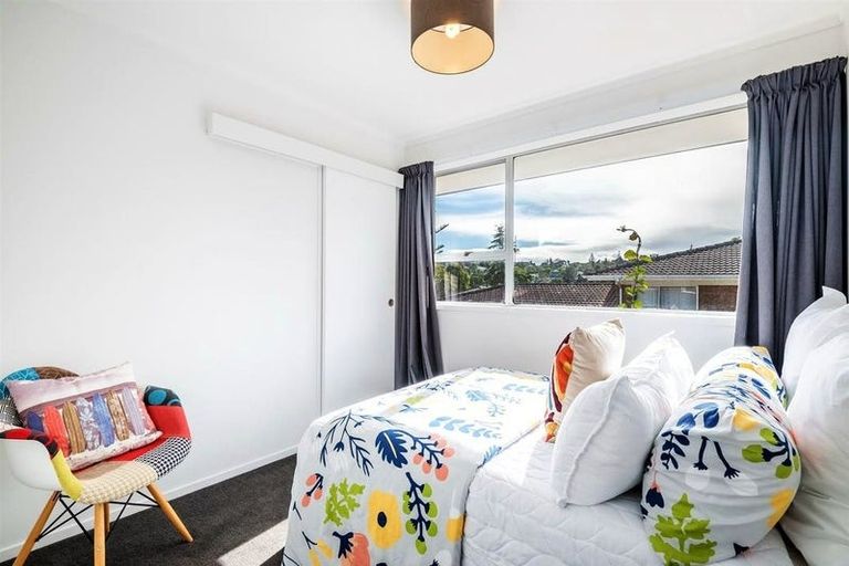 Photo of property in 1/36 Acacia Road, Torbay, Auckland, 0632