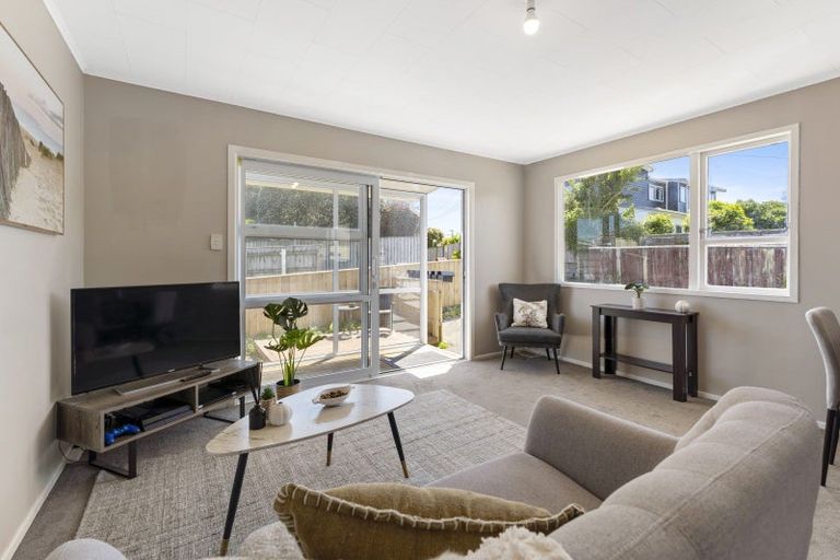 Photo of property in 3/26 Park Avenue, Titahi Bay, Porirua, 5022