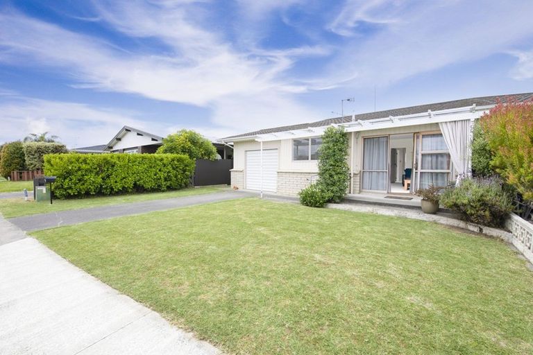 Photo of property in 3/34 Chester Street, Taradale, Napier, 4112