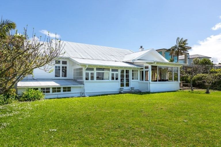 Photo of property in 6 Hamana Street, Narrow Neck, Auckland, 0622