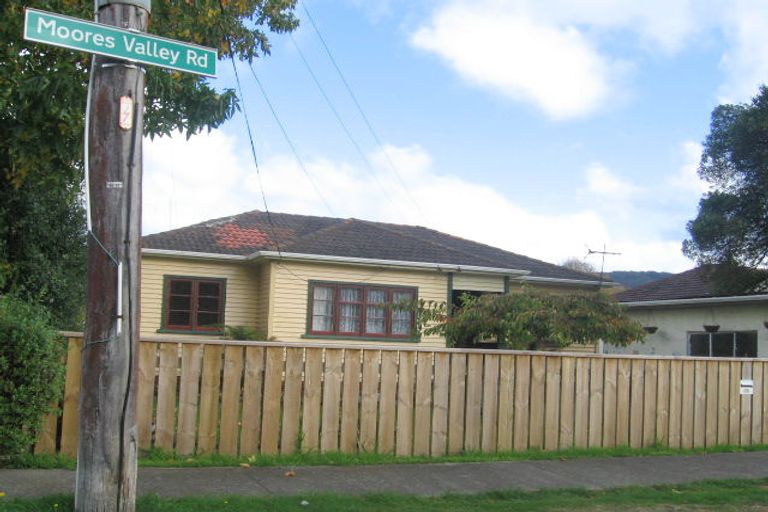 Photo of property in 30 Moores Valley Road, Wainuiomata, Lower Hutt, 5014