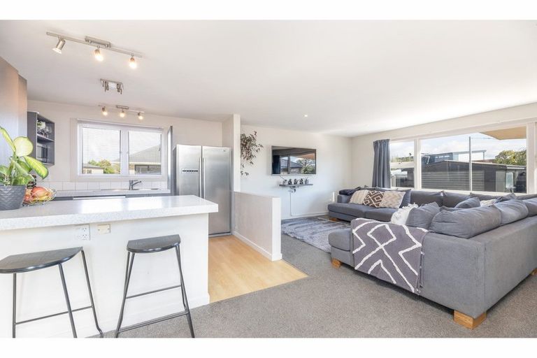 Photo of property in 100 Bridge Street, New Brighton, Christchurch, 8061