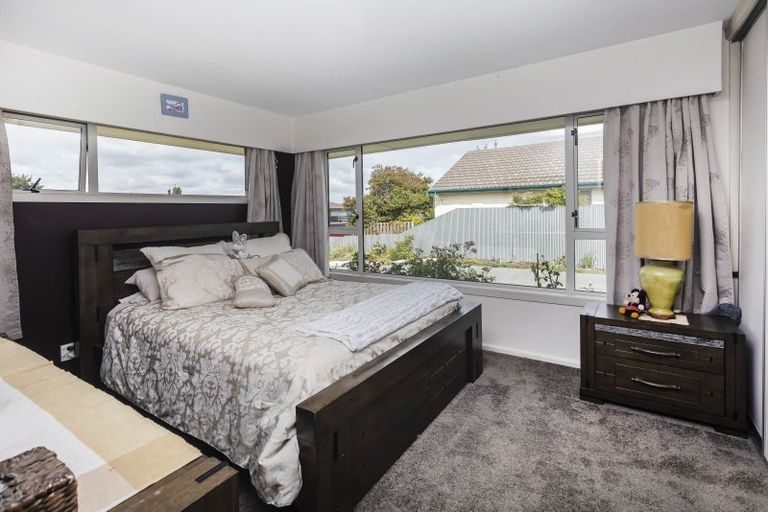 Photo of property in 10 Greenock Street, Redwood, Christchurch, 8051