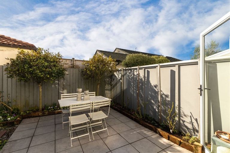 Photo of property in 105c Bishop Street, St Albans, Christchurch, 8014