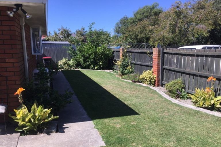 Photo of property in 1/9 Cassidy Place, Belfast, Christchurch, 8051