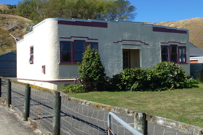 Photo of property in 58 Paraone Road, Tamarau, Gisborne, 4010