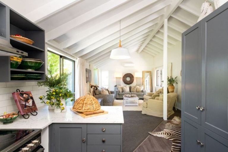 Photo of property in 2/26 Christie Crescent, Havelock North, 4130