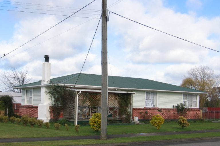 Photo of property in 27 Montgomery Place, Lansdowne, Masterton, 5810