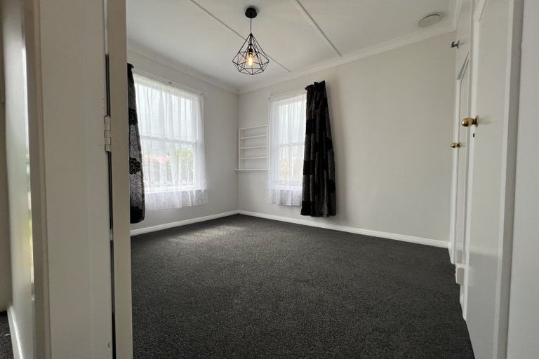 Photo of property in 18 Swinburn Street, Dannevirke, 4930