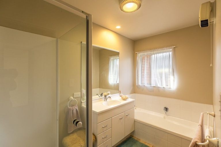 Photo of property in 10 Park Road, Greenmeadows, Napier, 4112