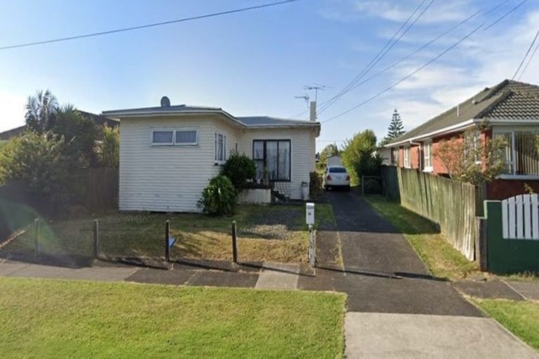 Photo of property in 24 Atkinson Avenue, Papatoetoe, Auckland, 2025