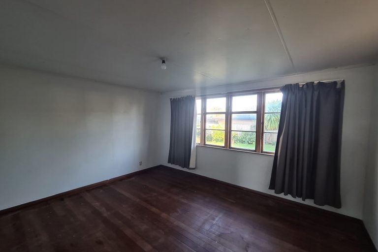 Photo of property in 19 Willis Street, Bader, Hamilton, 3206