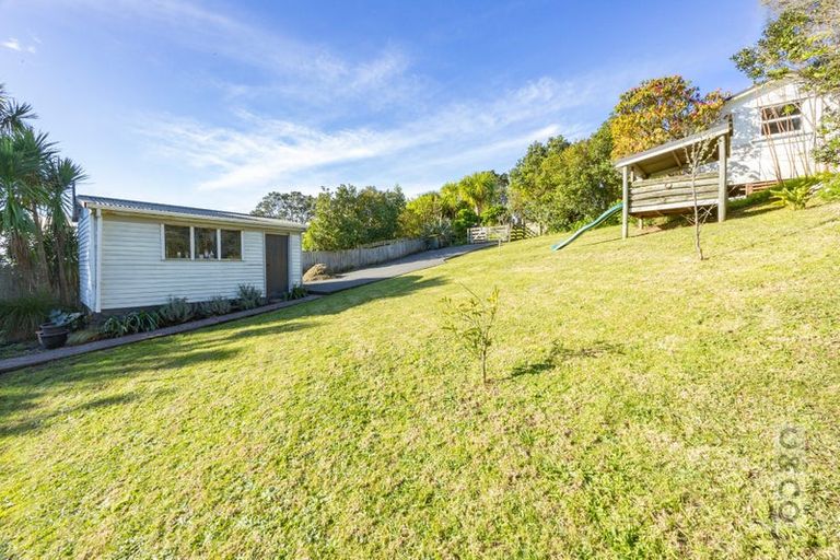 Photo of property in 67 Garfield Road, Helensville, 0800