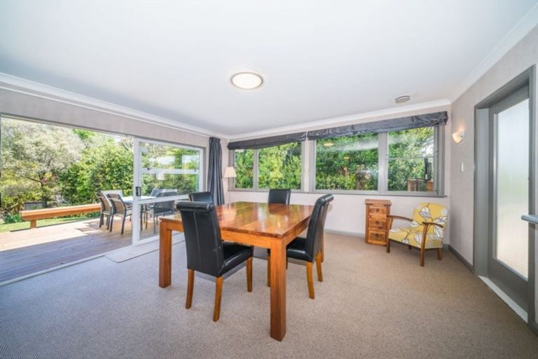 Photo of property in 17 Swansea Street, Hokowhitu, Palmerston North, 4410