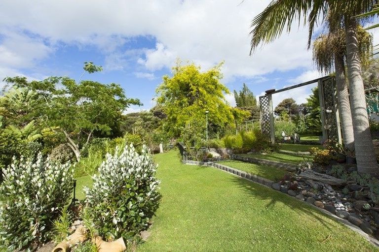 Photo of property in 4 Peninsula Parade, Hihi, Mangonui, 0494