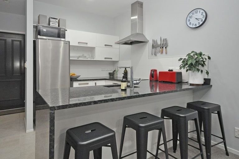 Photo of property in 39/11 The Avenue, Albany, Auckland, 0632