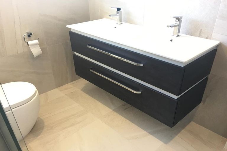 Photo of property in 7 Gladson Avenue, Sockburn, Christchurch, 8042