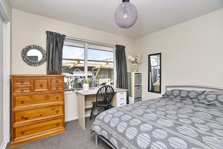 Photo of property in 6 East Belt, Rangiora, 7400