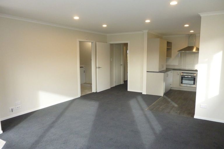 Photo of property in 2/37 Saxbys Road, Glenview, Hamilton, 3206