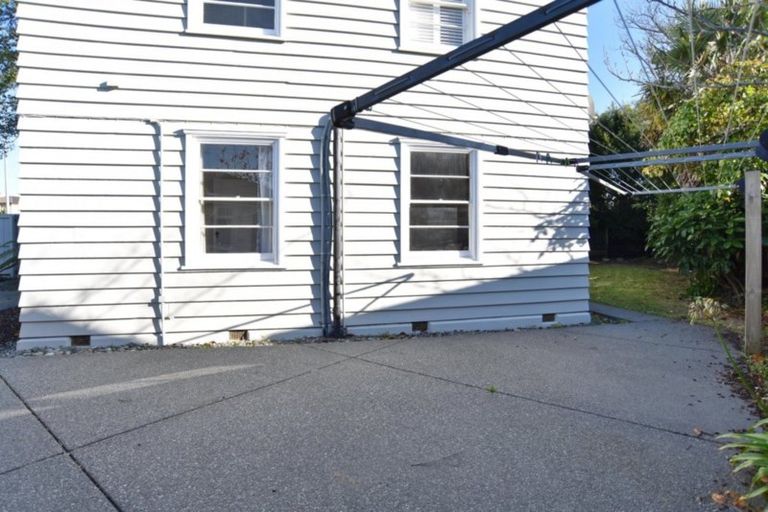 Photo of property in 2/46 Fendalton Road, Fendalton, Christchurch, 8014