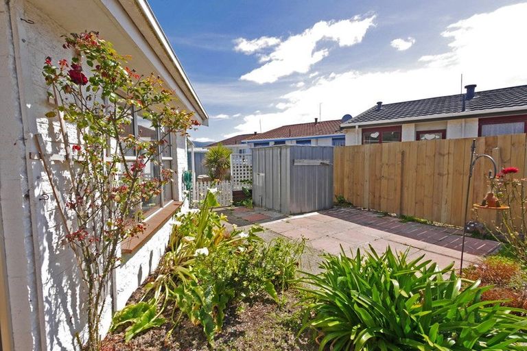 Photo of property in 190b Bay View Road, South Dunedin, Dunedin, 9012