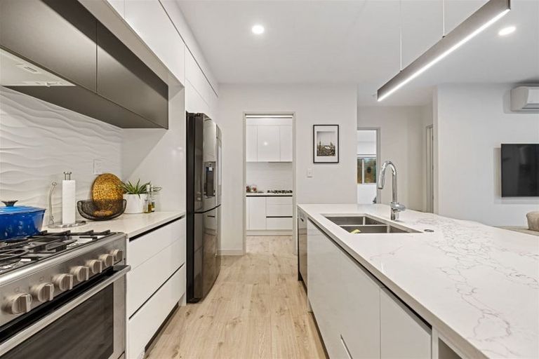 Photo of property in 5 Mccaw Avenue, Whenuapai, Auckland, 0618