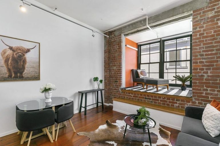 Photo of property in Hannahs Warehouse, 3/13 Leeds Street, Te Aro, Wellington, 6011