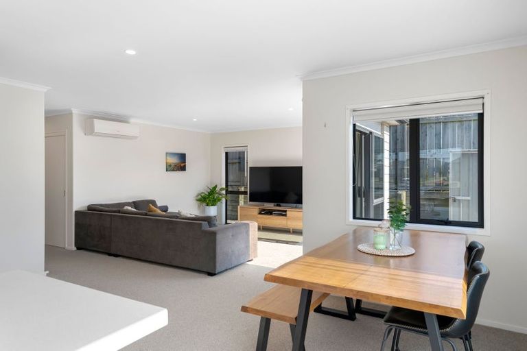 Photo of property in 44 Kapuka Street, Papamoa Beach, Papamoa, 3118