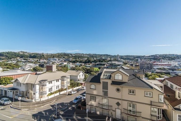 Photo of property in Melksham Towers, 401/131 Brougham Street, Mount Victoria, Wellington, 6011